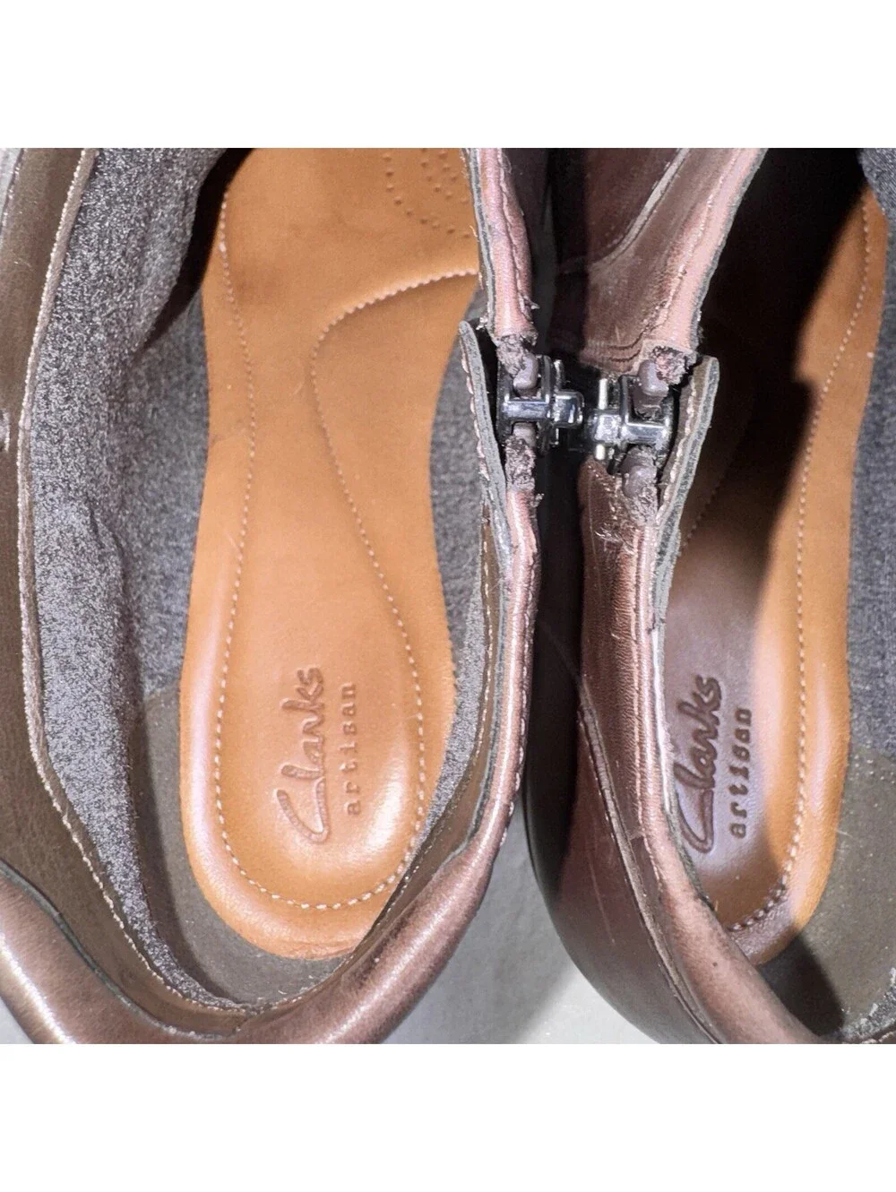 Clarks Artisan Brown Leather Ankle Boots Side Zip Wedge Comfort Women’s US 9W